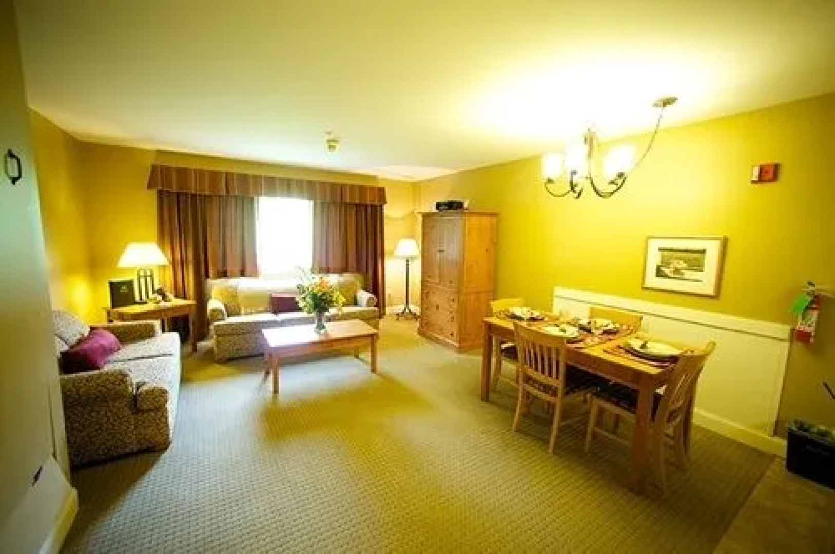 Grand Summit Hotel