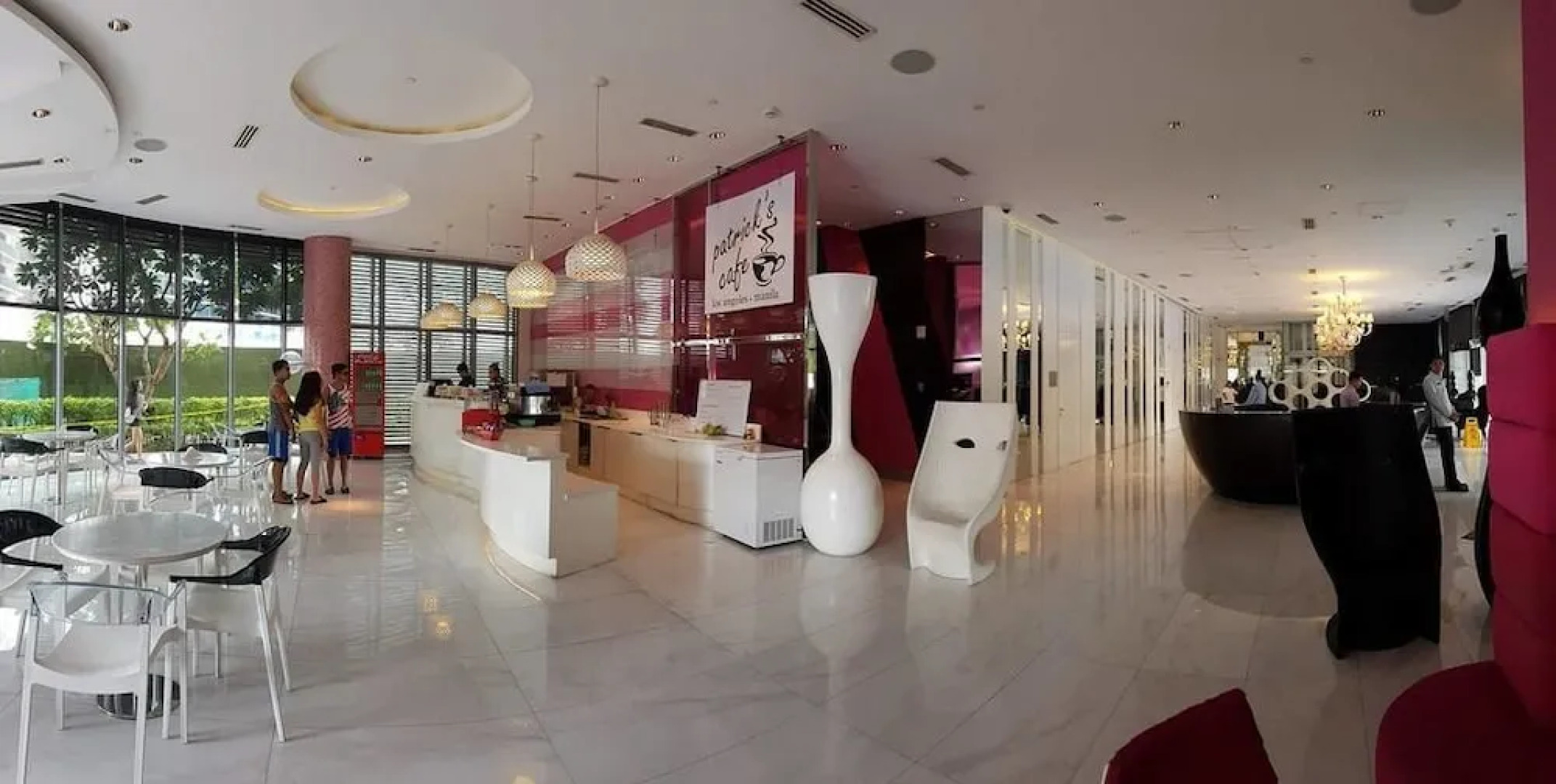 Azure Urban Resort HostedbyCes