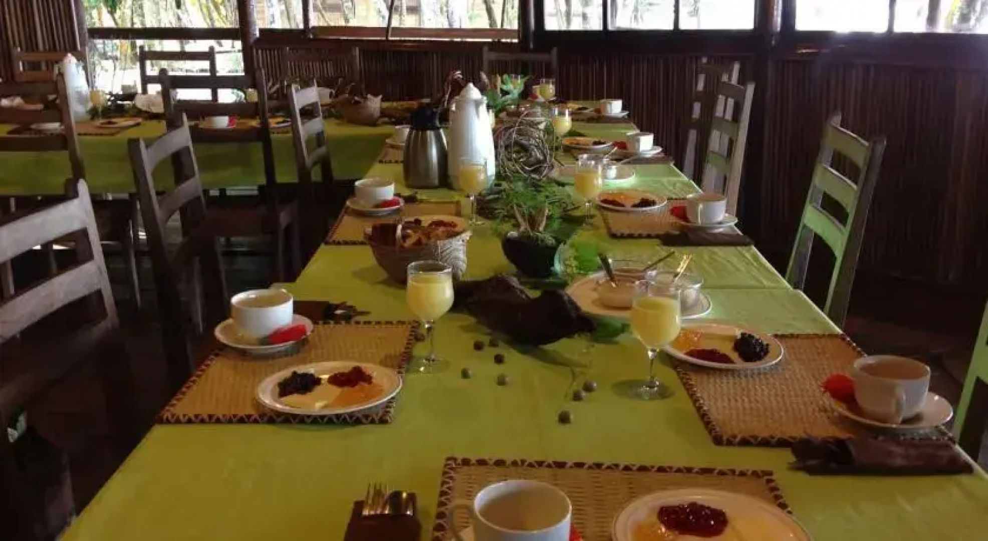 Hotel Pangalanes Jungle Nofy