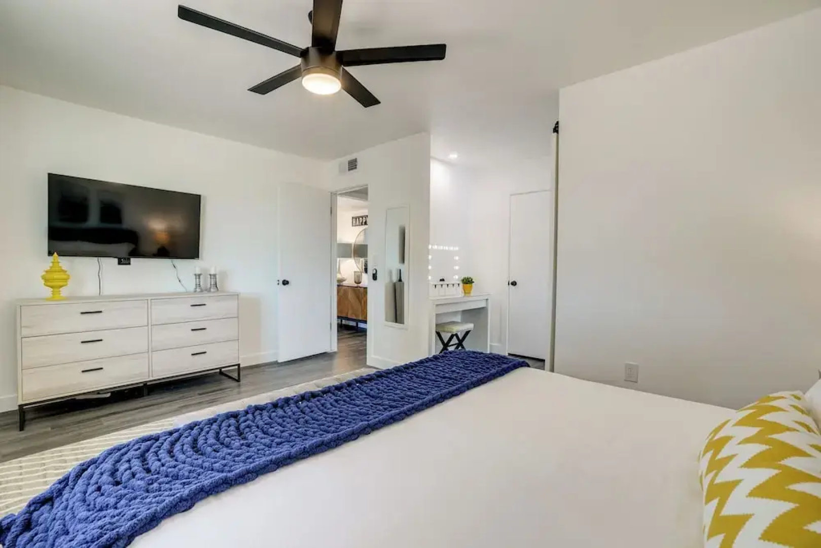 Luxury Golf Course Retreat in Sun City!