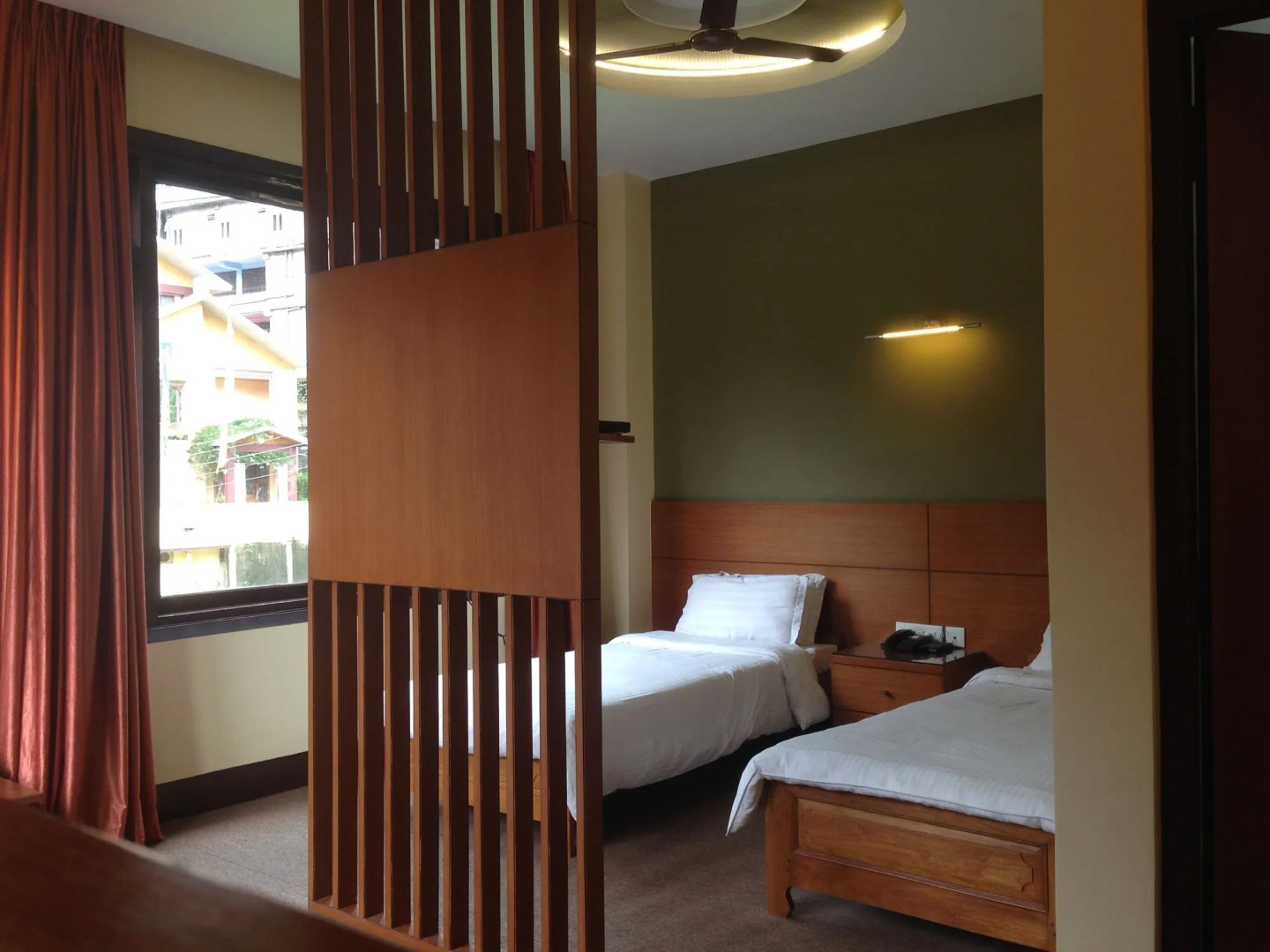 Suhim Portico Hotel & Resort