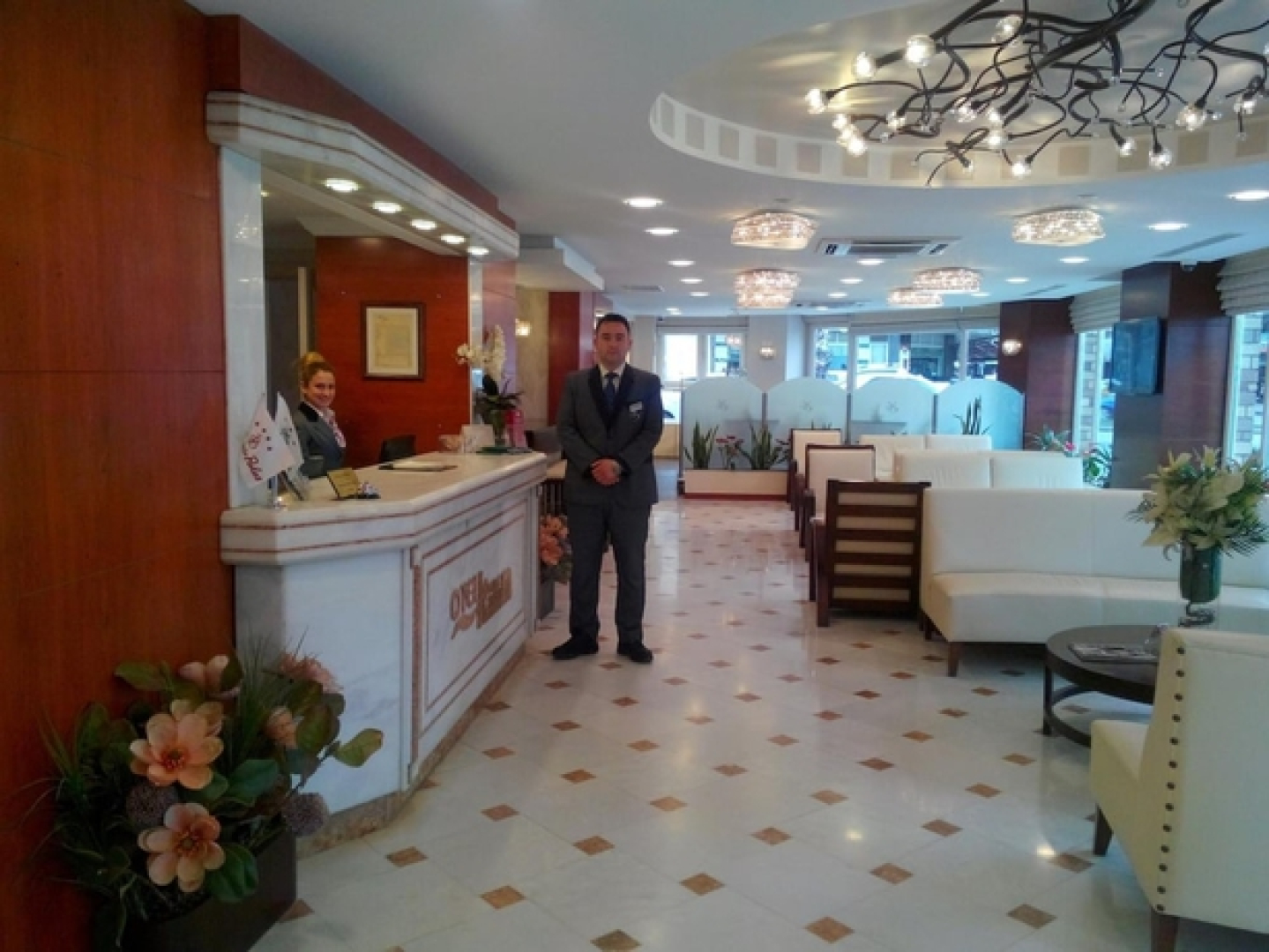 Remvi Hotel