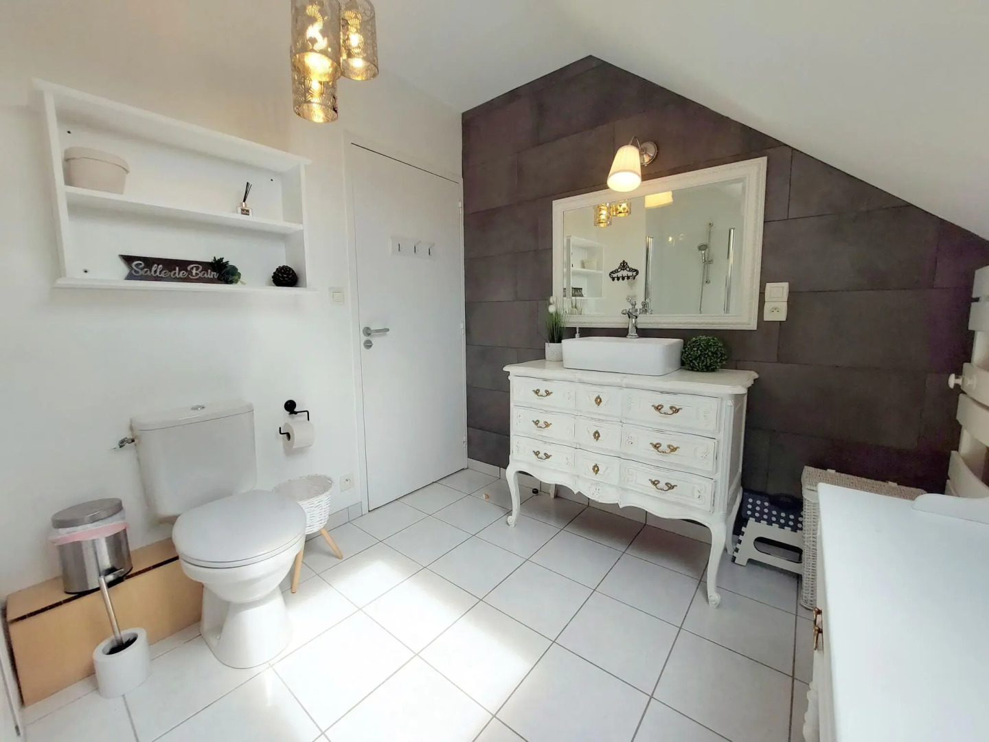 Beachfront Holiday Home in Guisseny