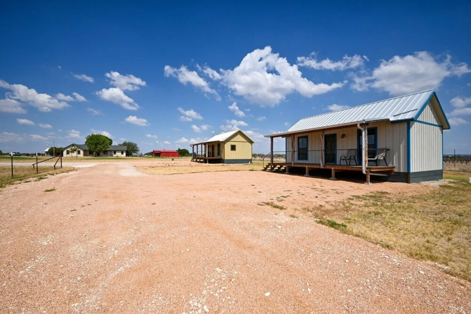 Cozy Cabin in the Heart of 290 Wine Trail