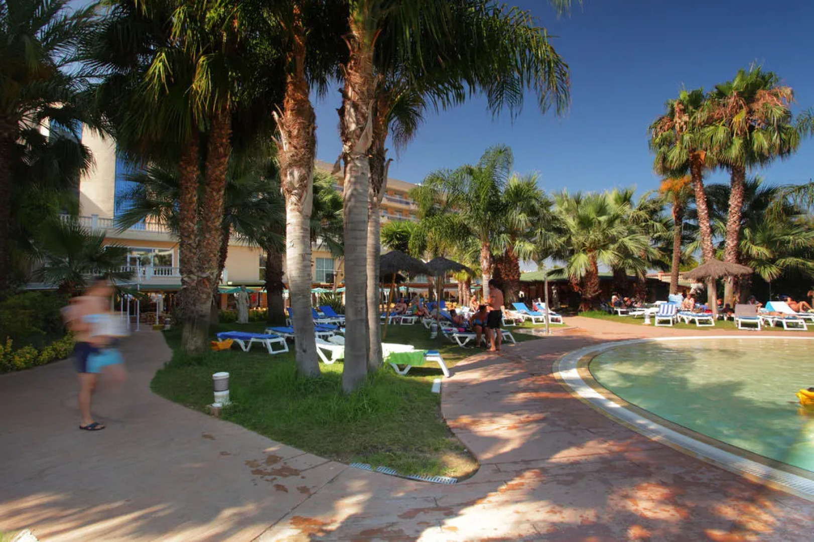 Apartamentos Palas Pineda