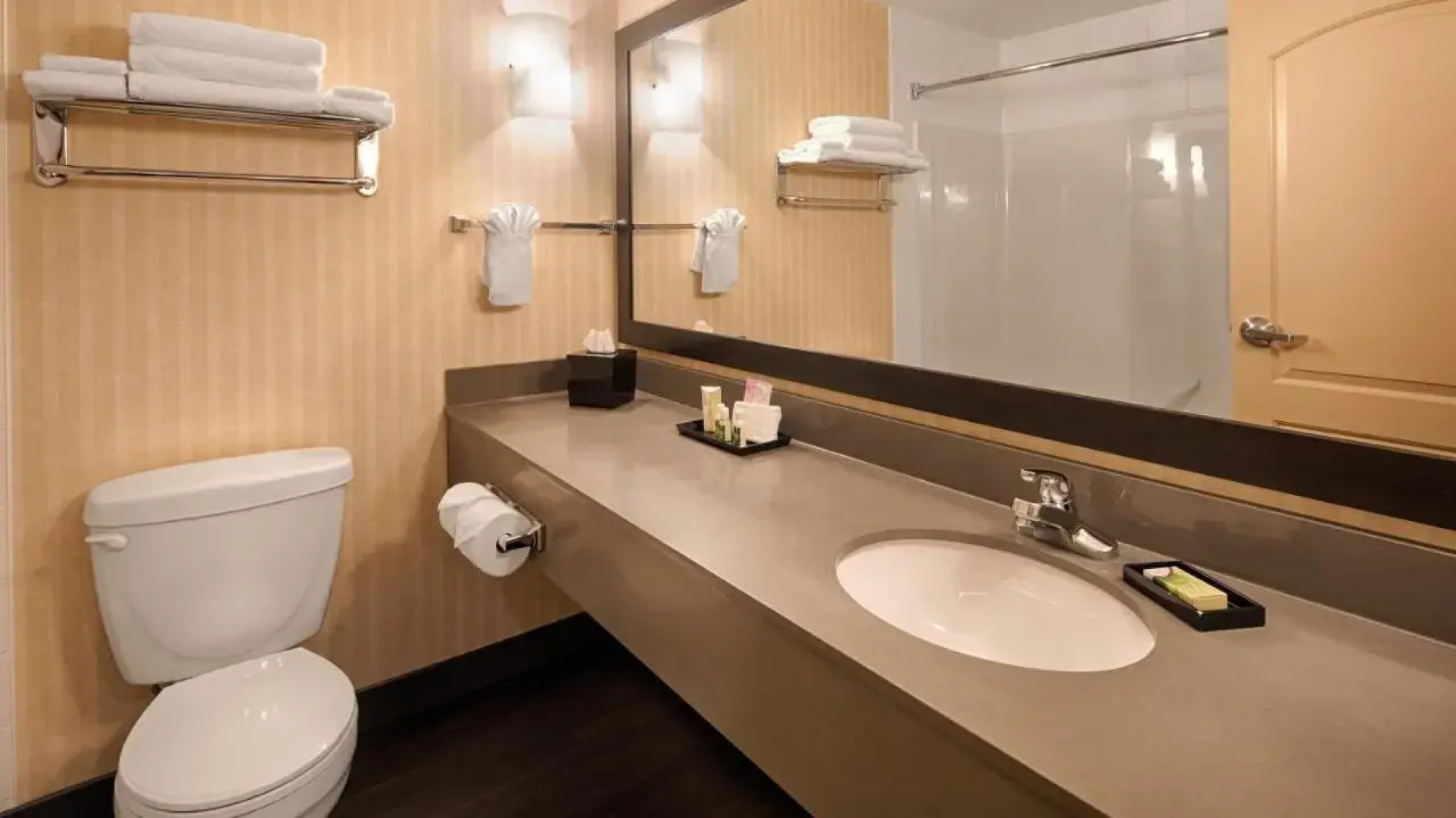Best Western Plus Meridian Hotel