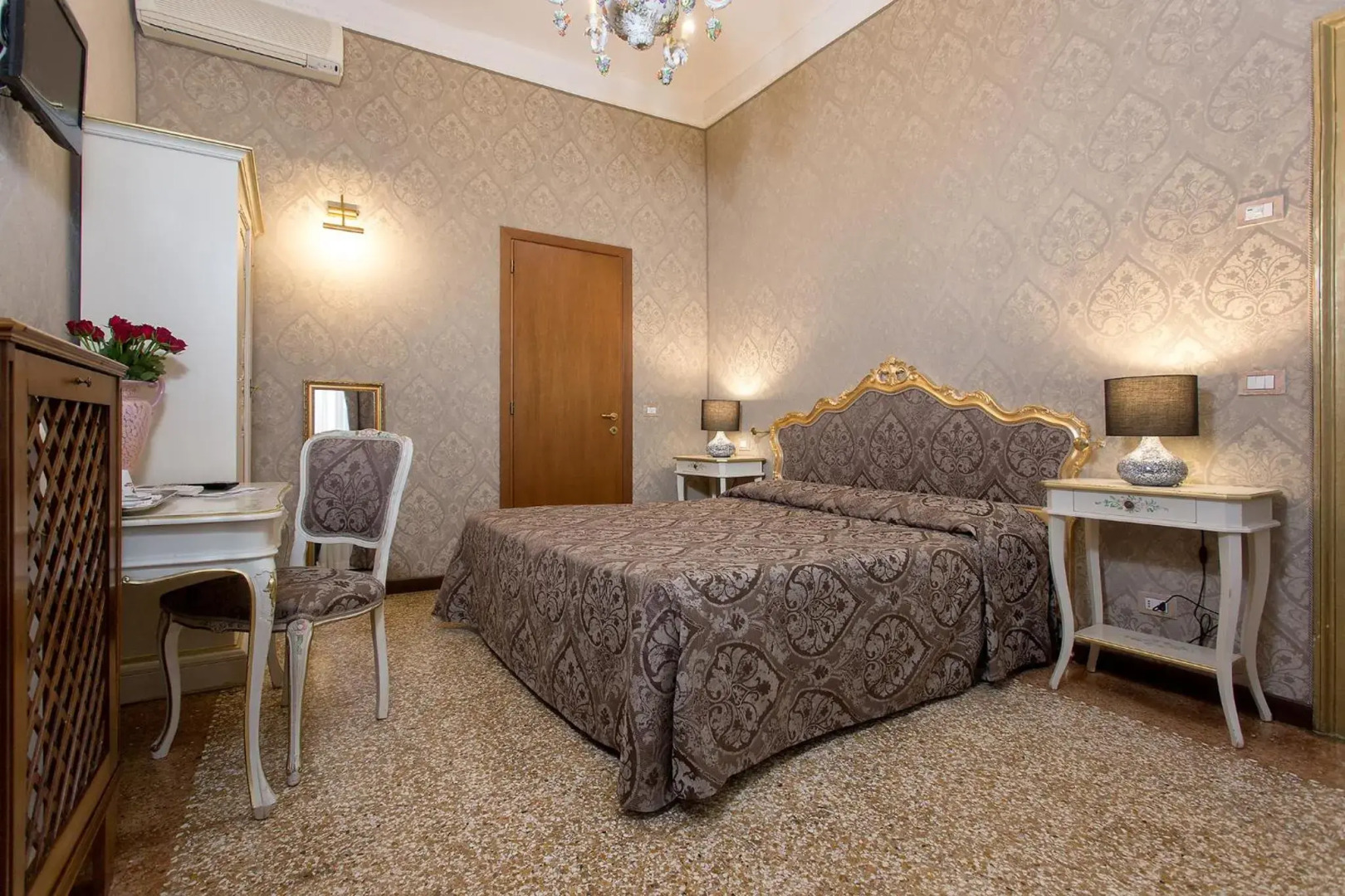 Hotel Mezzo Pozzo
