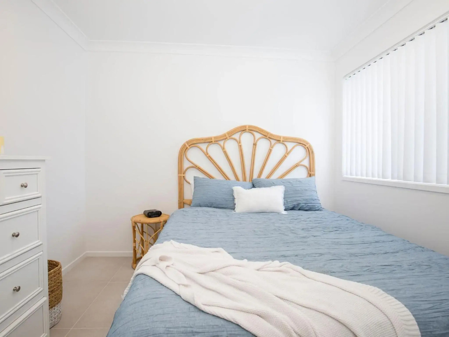 Sandy Feet Retreat - Pet Friendly - 1 Min Walk to Beach