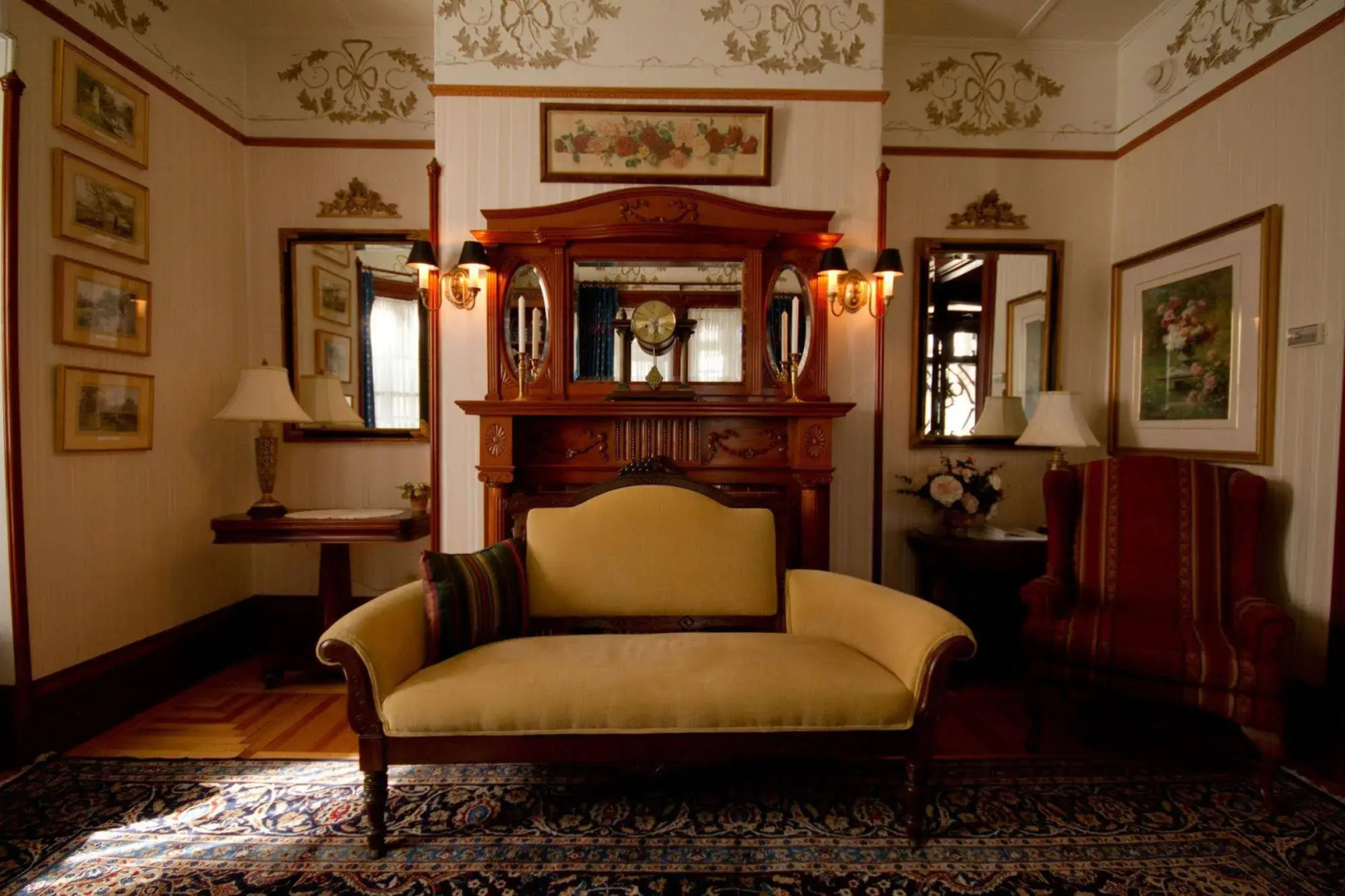 Victoria's Historic Inn