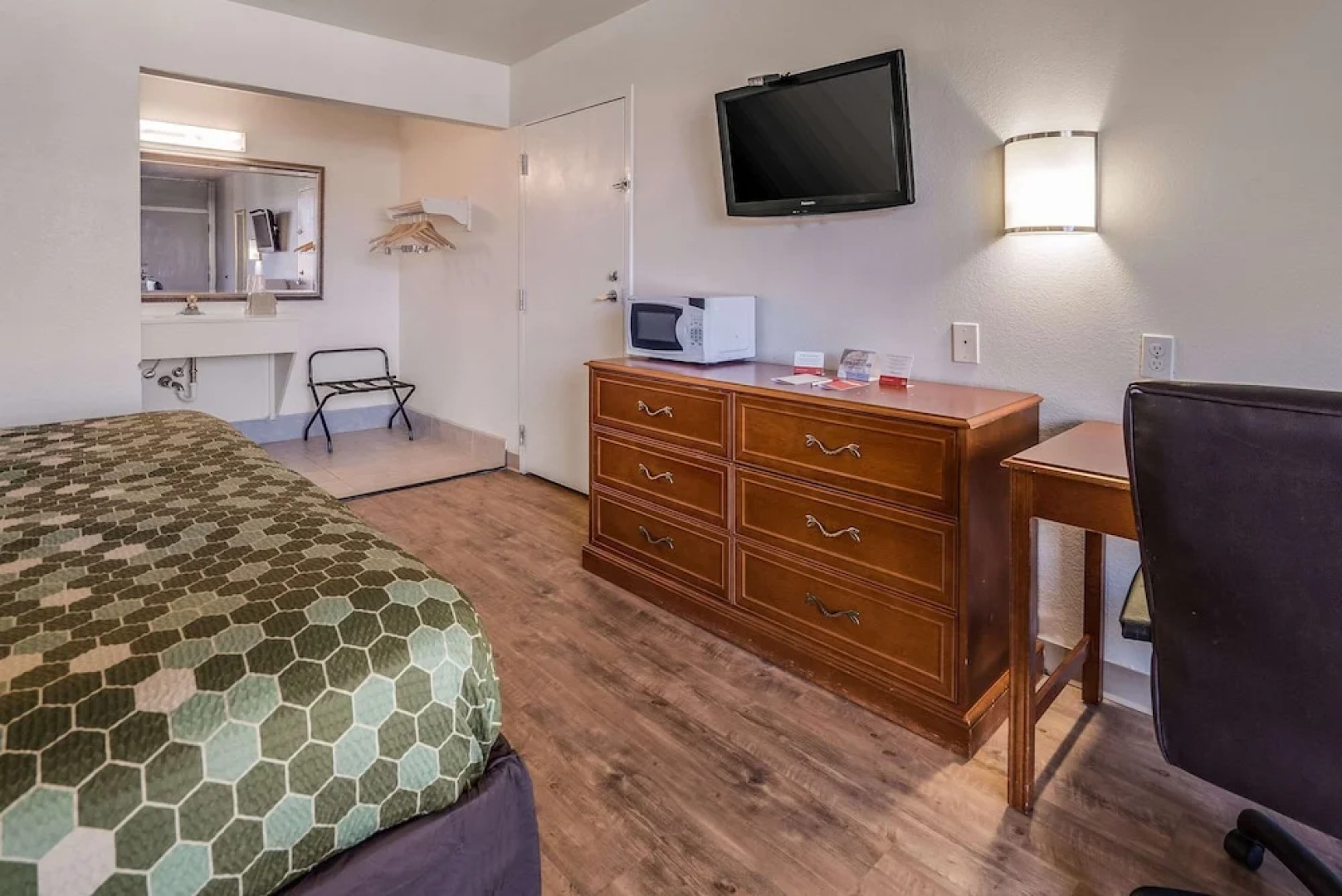 Budget Inn Greenville By Hotel O I-85