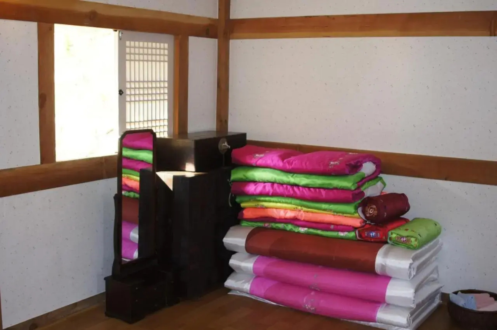 Korean Traditional House - Chungnokdang