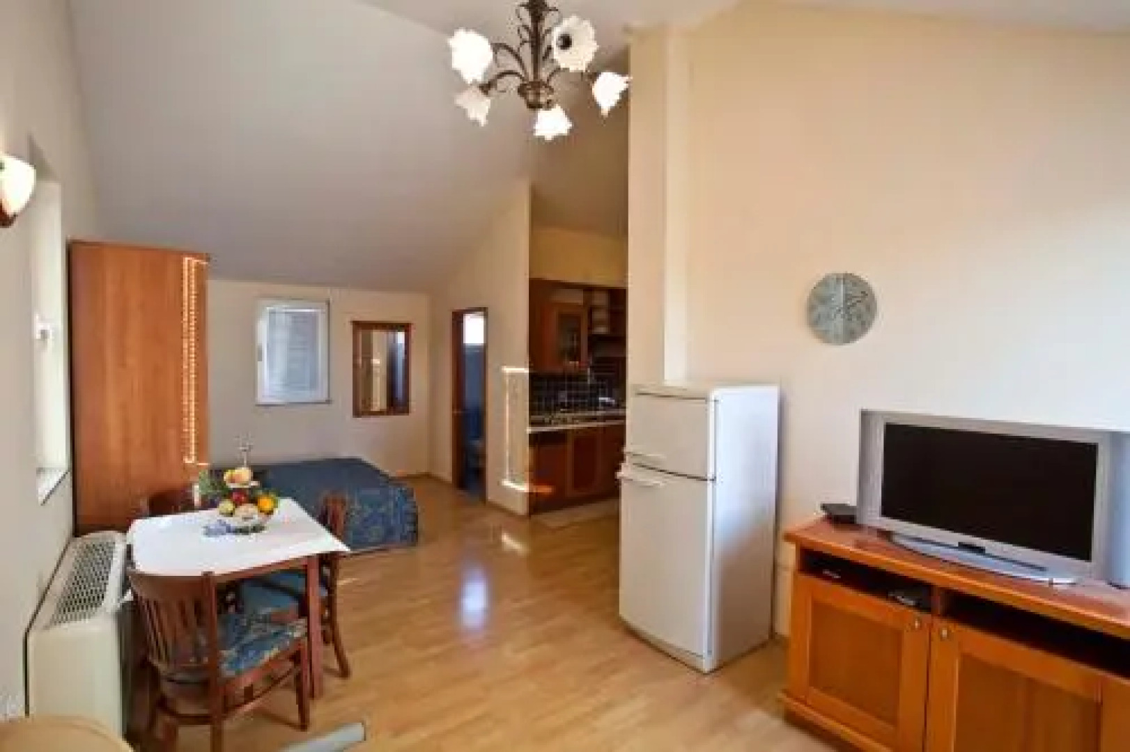 Apart Hotel Bijeli Delfin