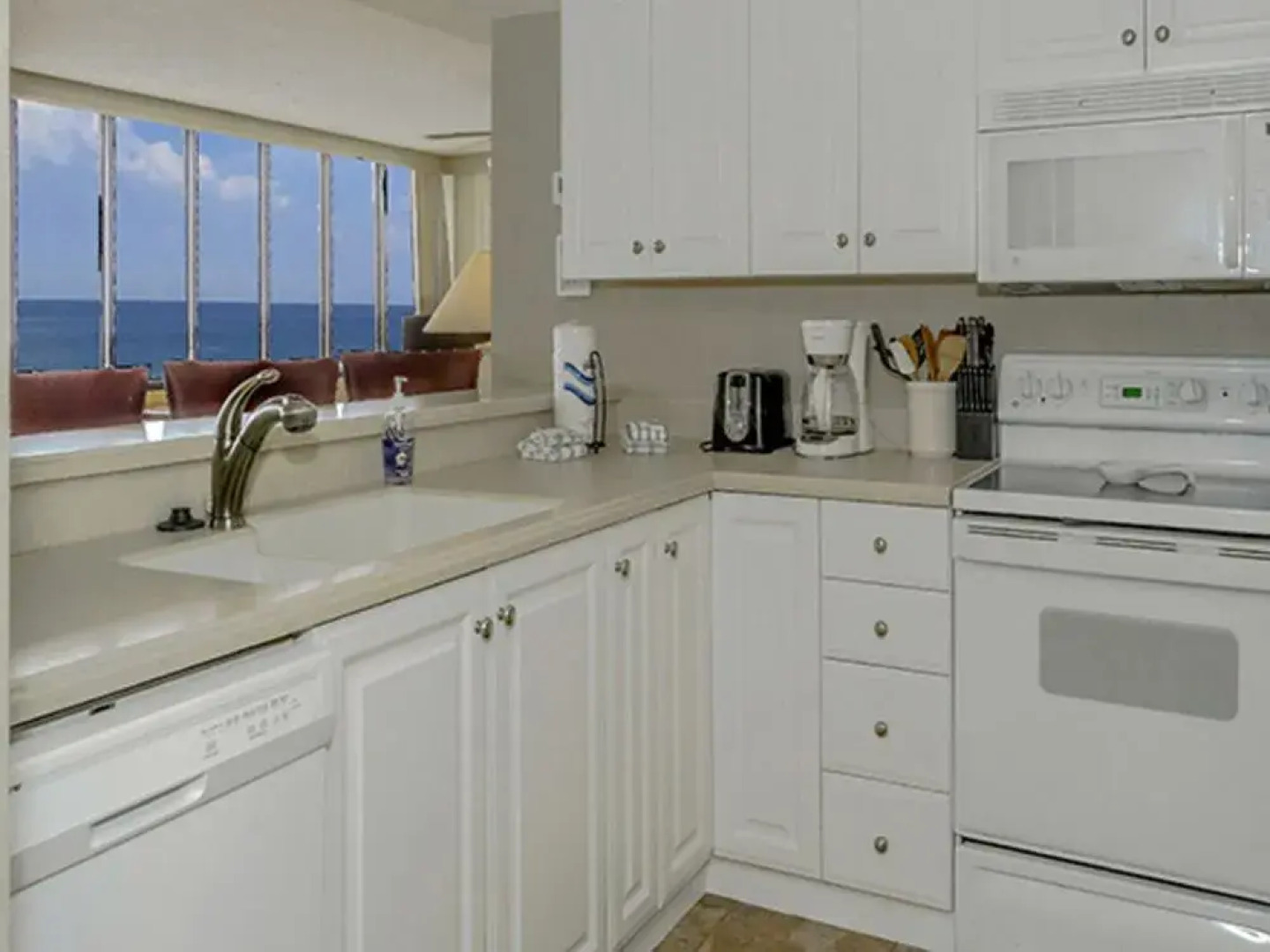 Dunes of Panama C607 450566 by RedAwning