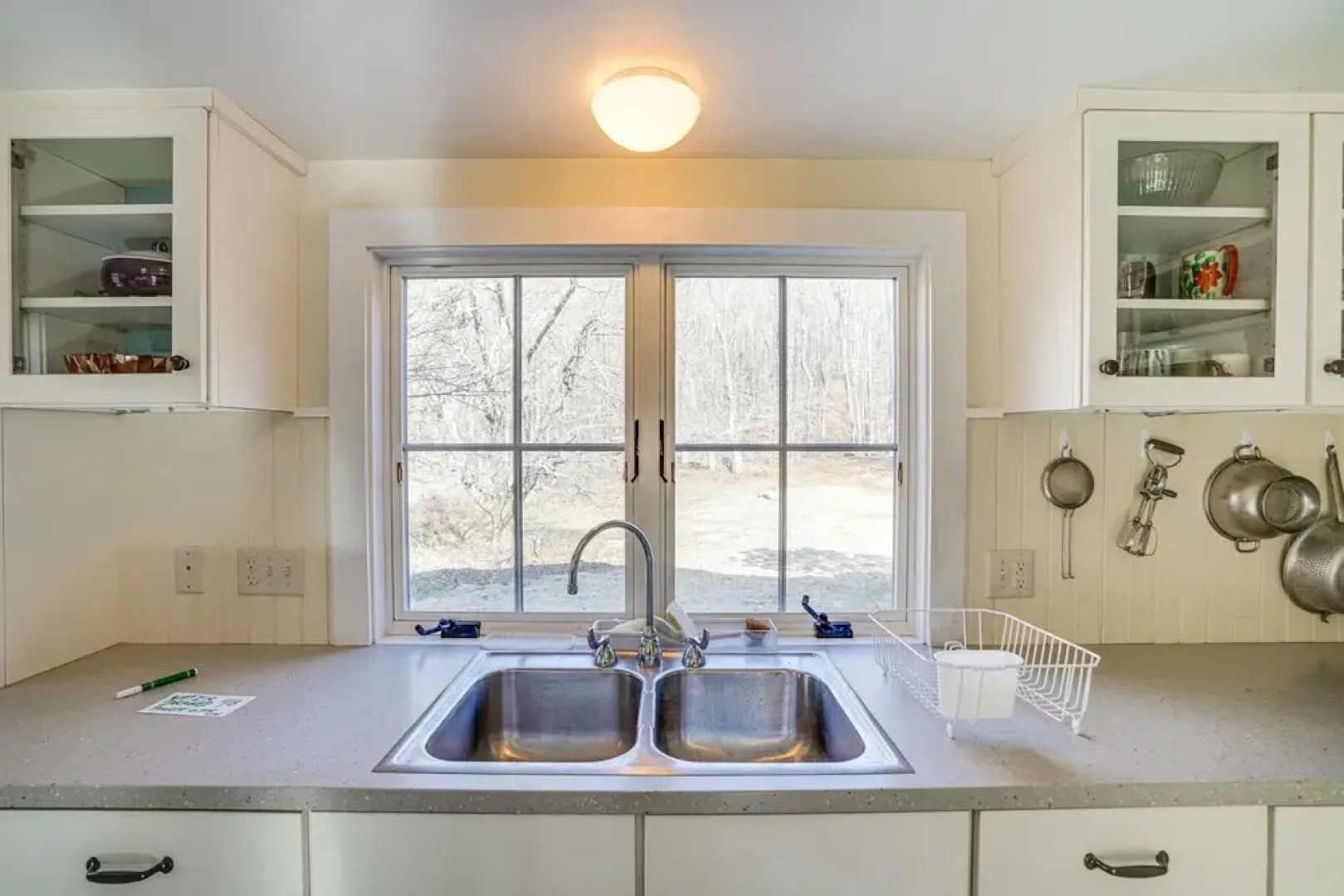 Cozy Berkshires Cottage w/ 11 Private Acres!