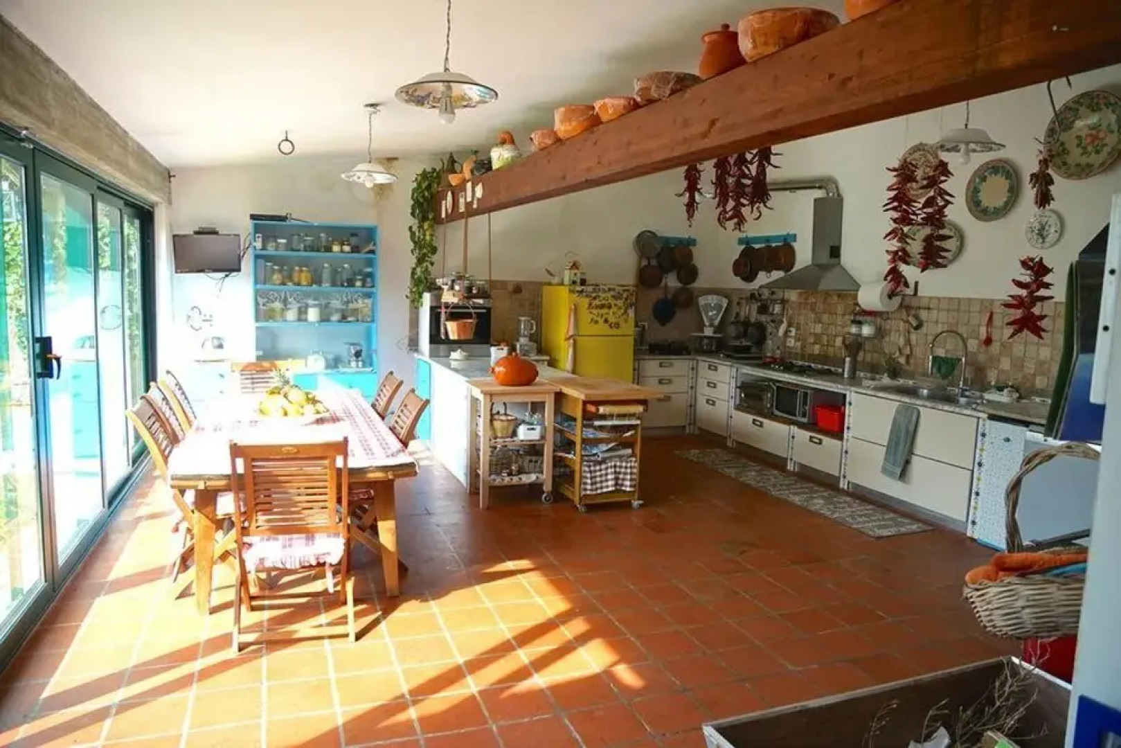 Villa With 5 Bedrooms in Treglio, With Private Pool, Enclosed Garden and Wifi Near the Beach