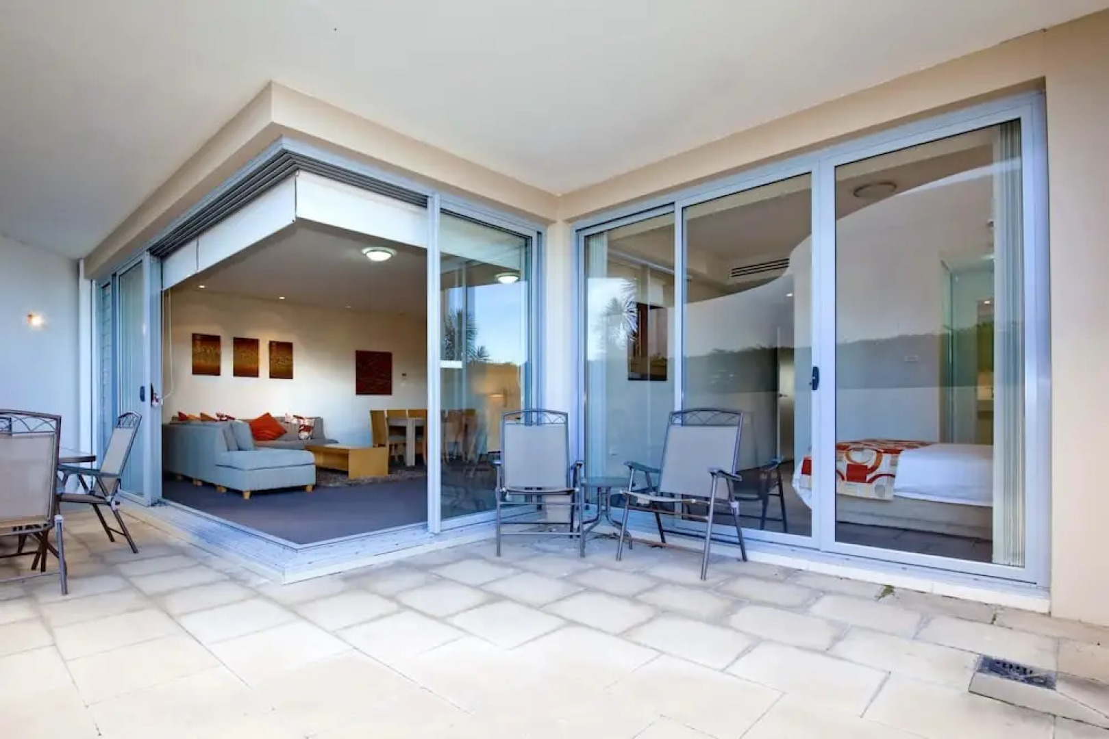 Cote D'Azur, Unit 11/61 Donald Street