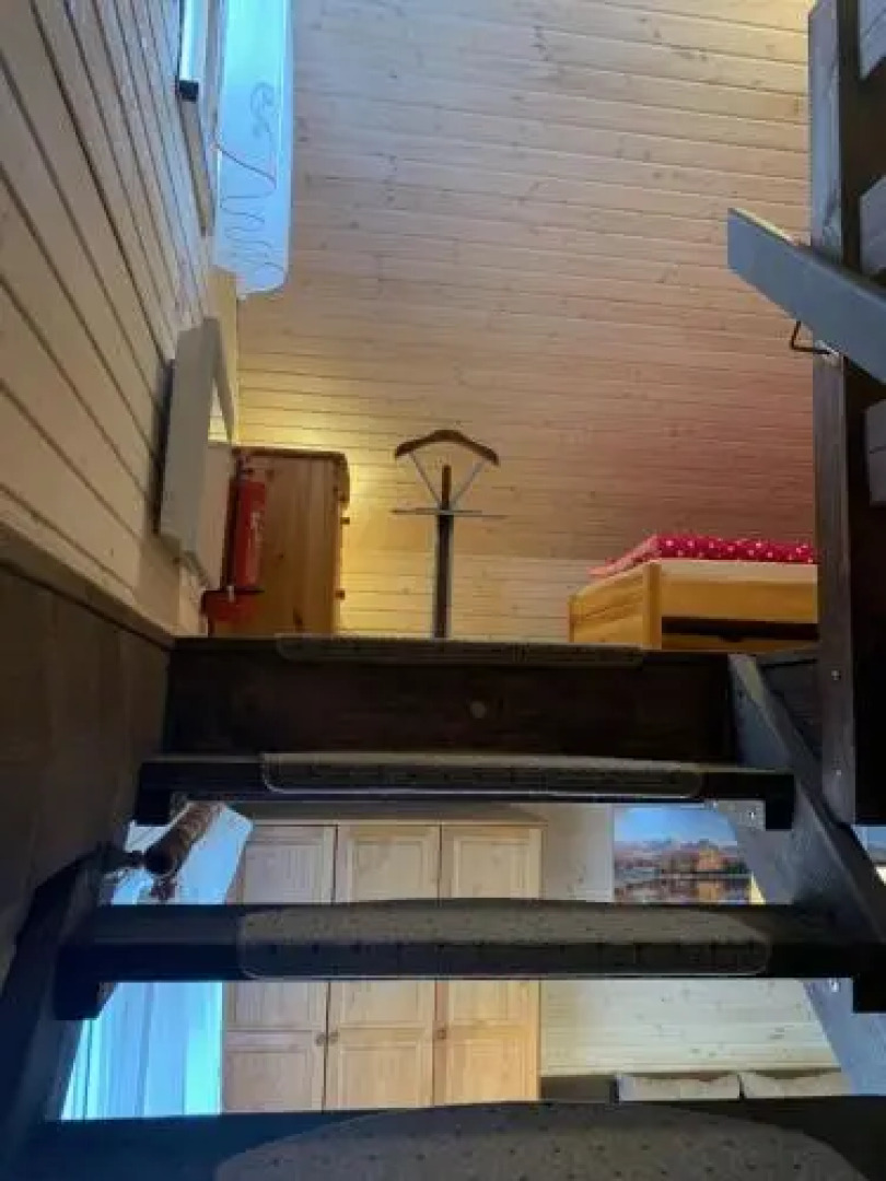 Chatovy Rezort Lopusna Dolina