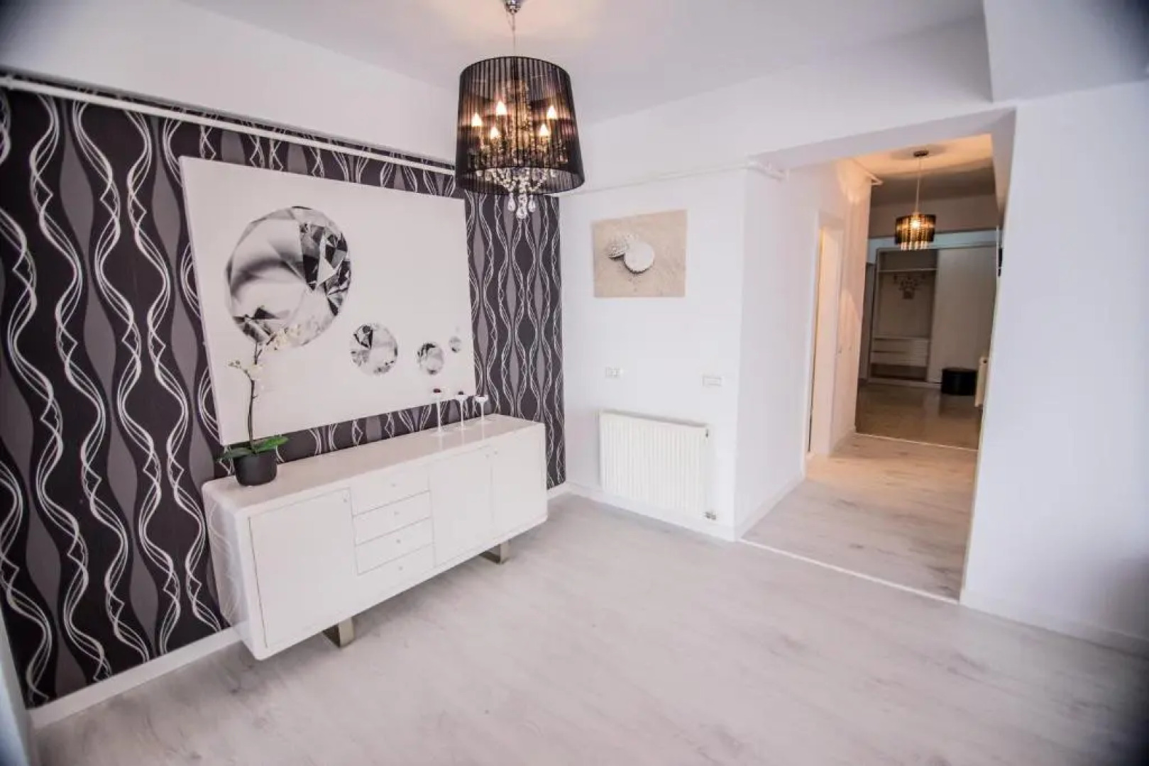 Sand Diamonds Mamaia