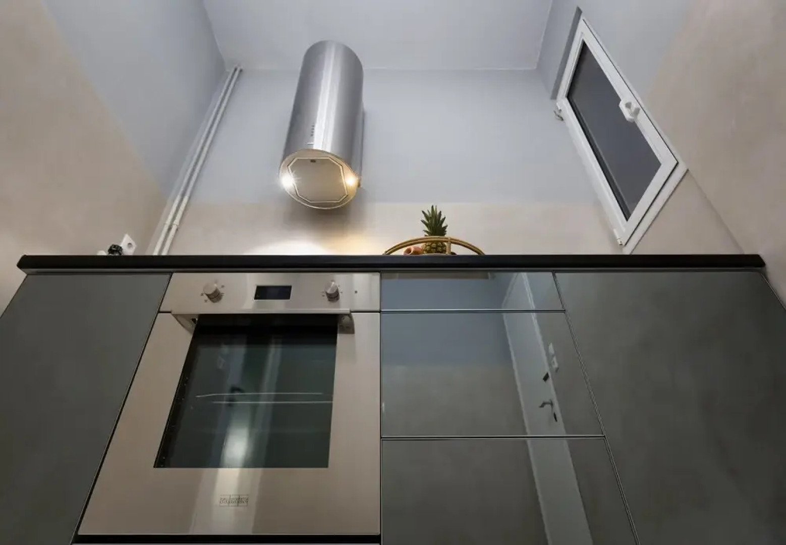 Central Newly Renovated Apartment in Athens 64m²