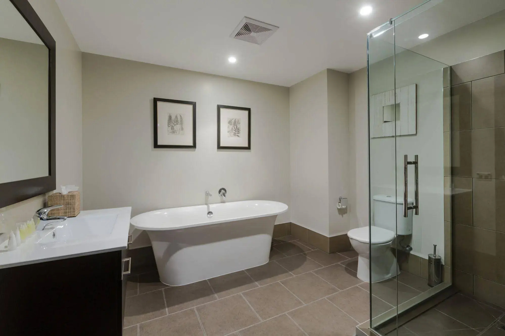 Queenstown Village Apartments