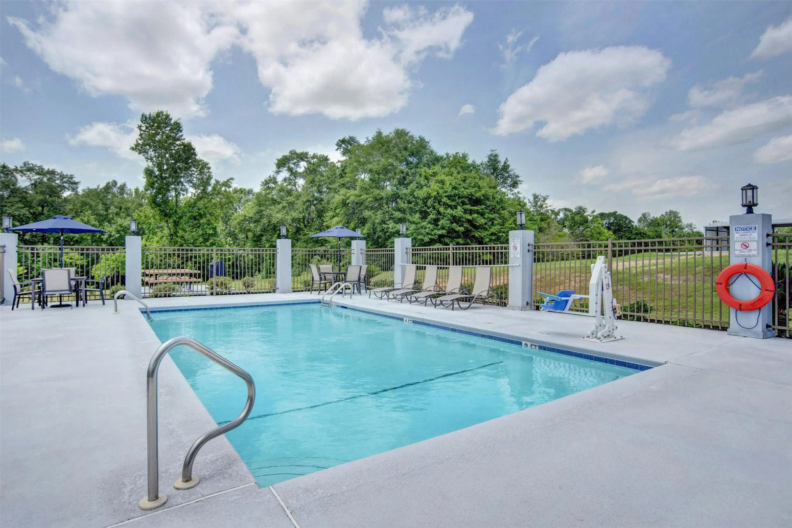 Best Western Opp Inn