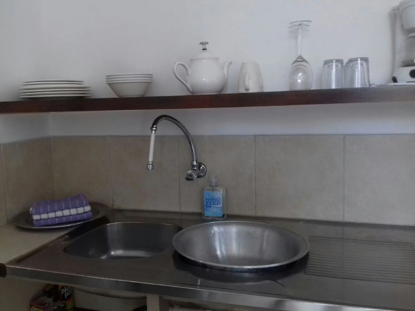 Palm Trees Apartments