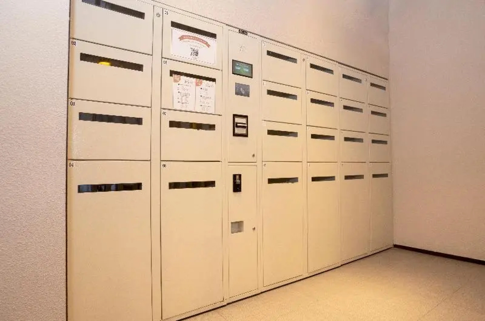 Hanting Hotel (Shangluo Shidai Huacheng)