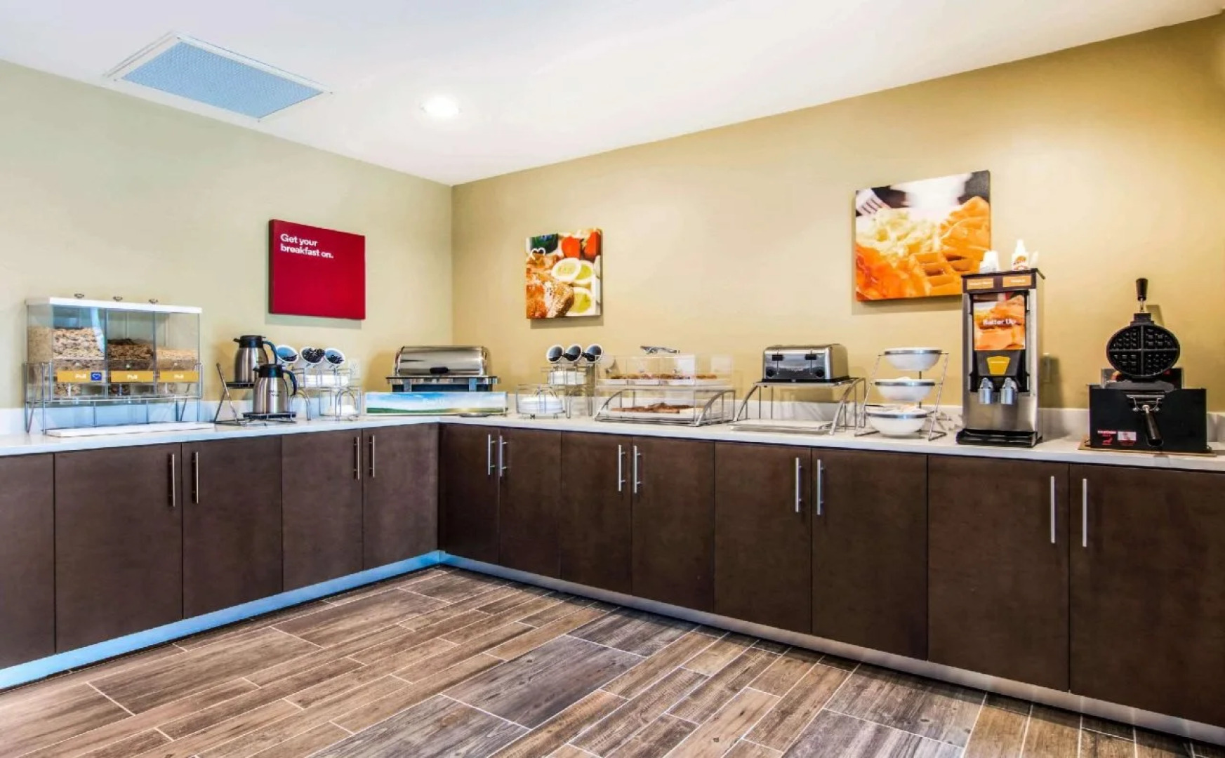 Comfort Inn & Suites