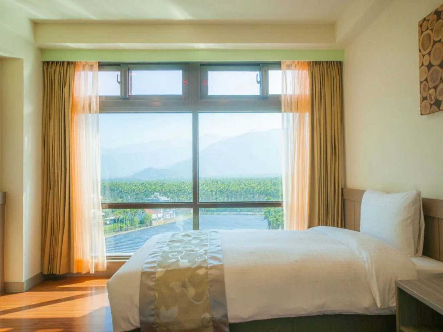 Classic Hotel Shvatan