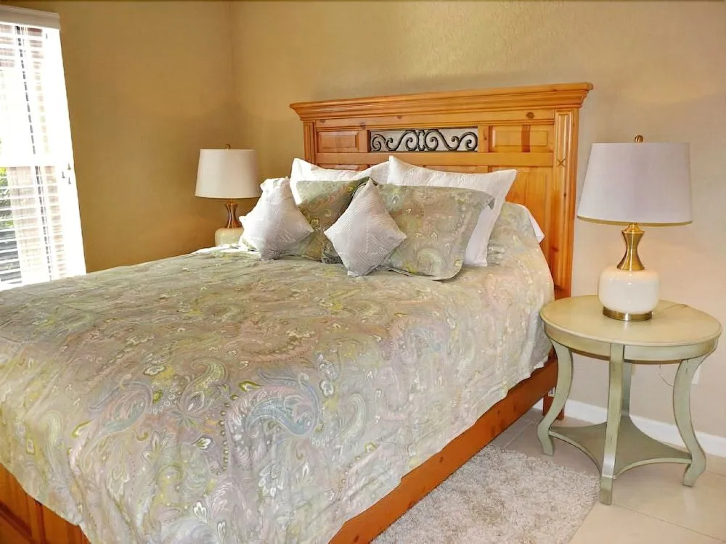 264 Castaways Street