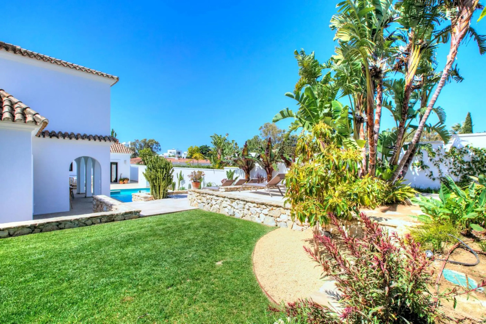 Villa Mas Tranquila - A stylish villa with pool 150 m from the beach
