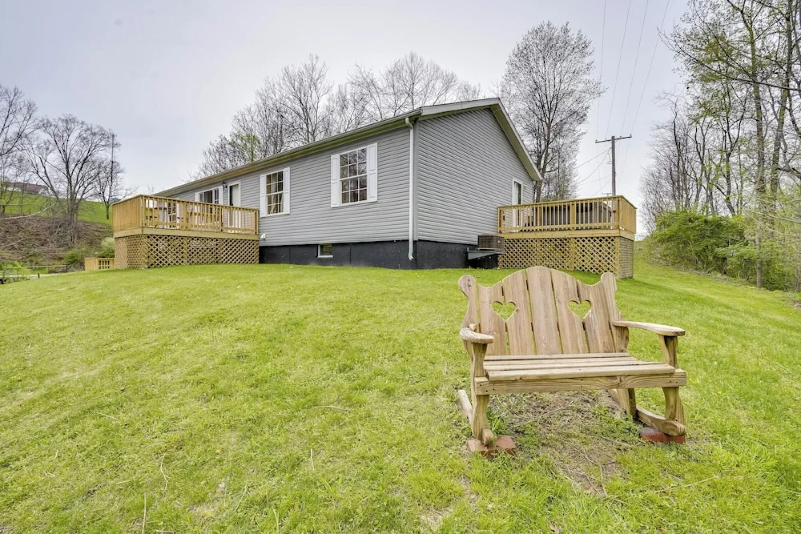 Pet-friendly Zanesville Haven w/ Game Room!