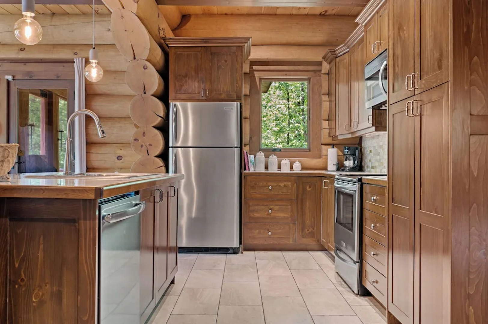 L Imprévu by Tremblant Platinum