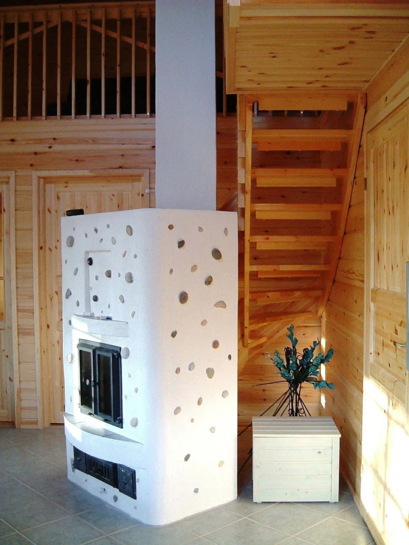 Arctic Light Apartments