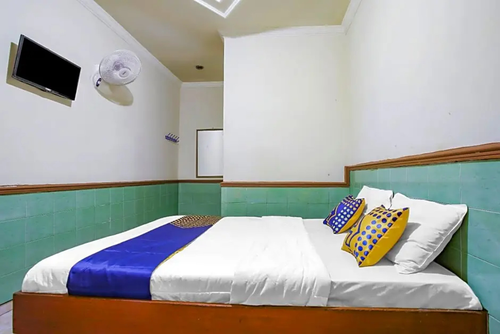 SPOT ON 90092 Dewi Safitri Hotel