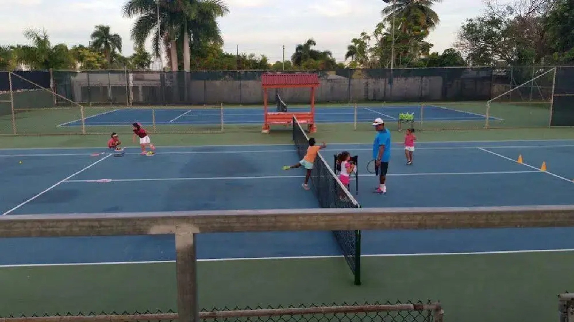 Dorado Centrally Located Guest House