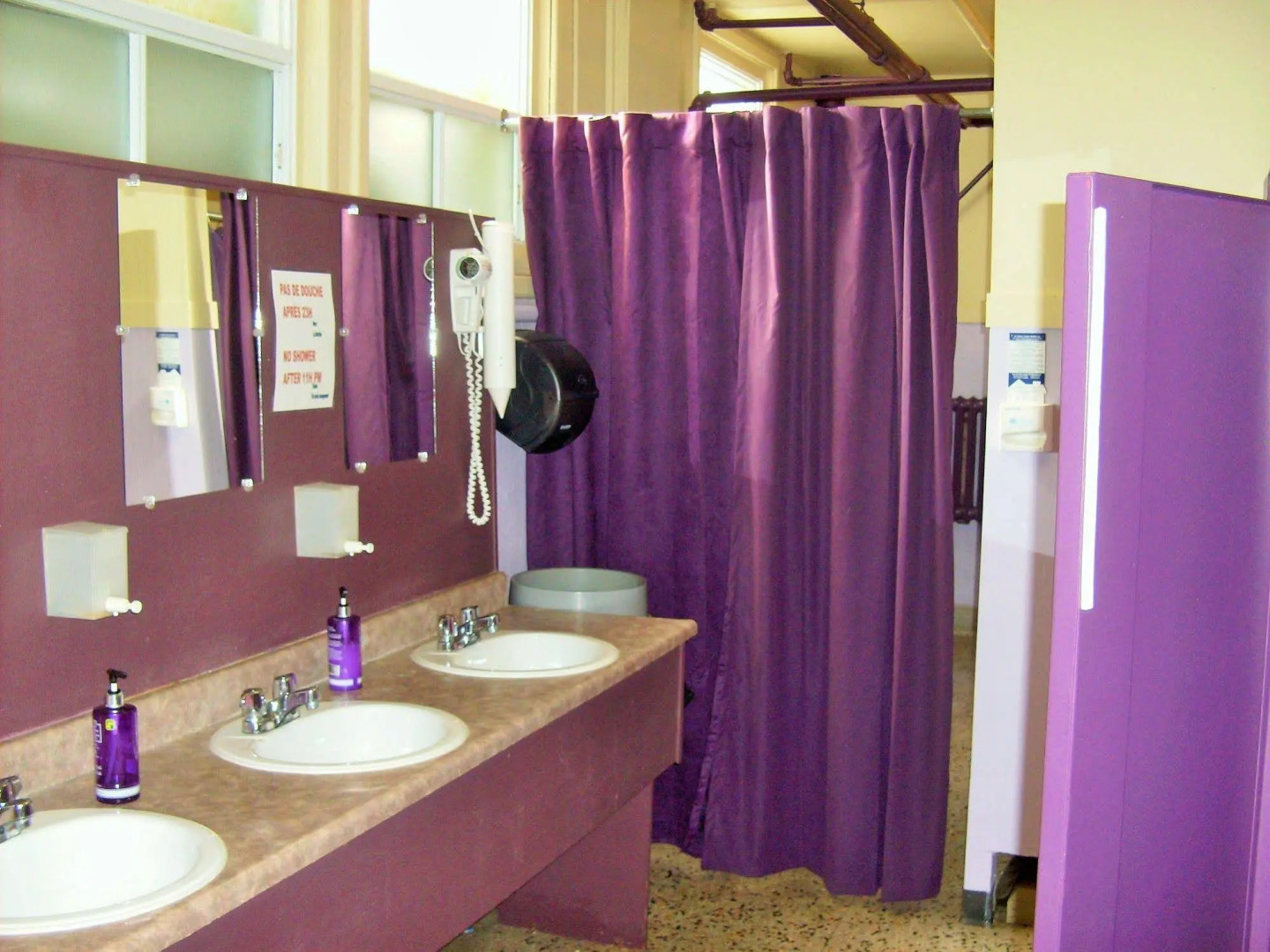 Auberge Internationale La Vieille École