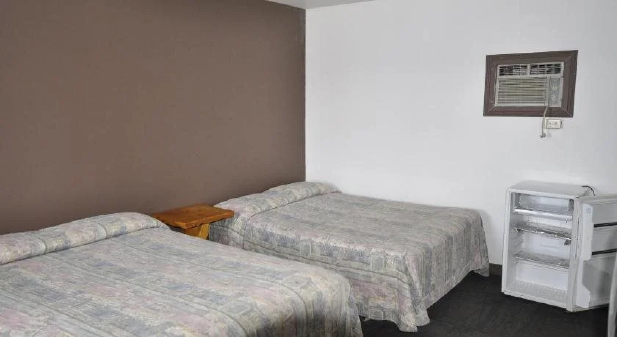 Kingsbridge Inn / Bon-Air Motel