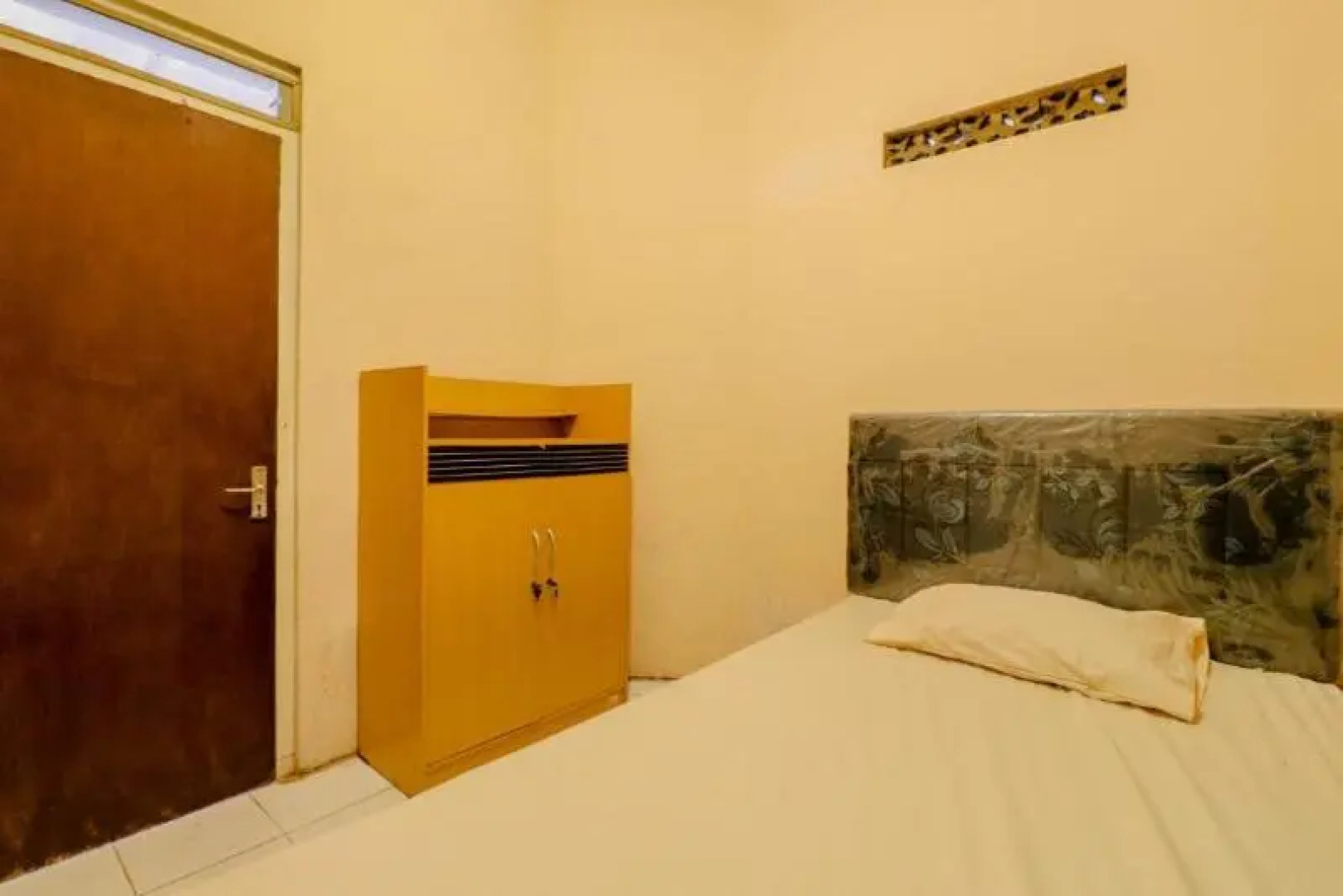 Omah Nggunung Cafe & Homestay by ZUZU