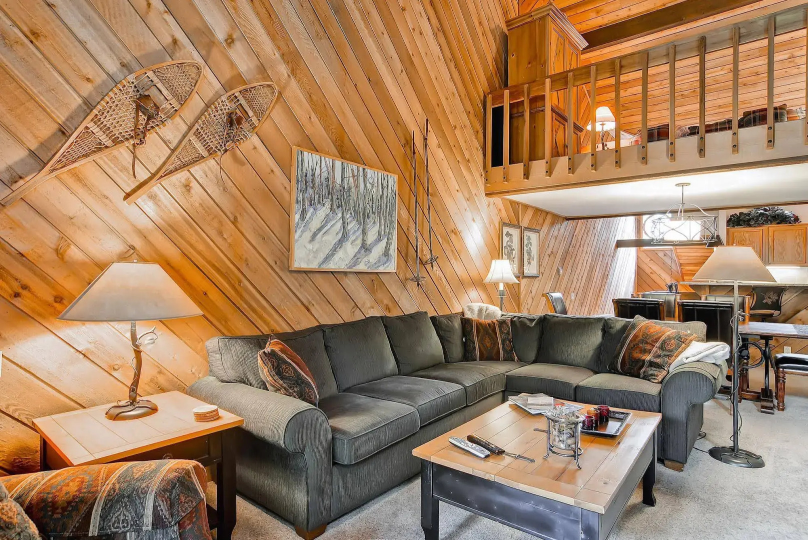 Ridgepoint Townhomes by East West Hospitality