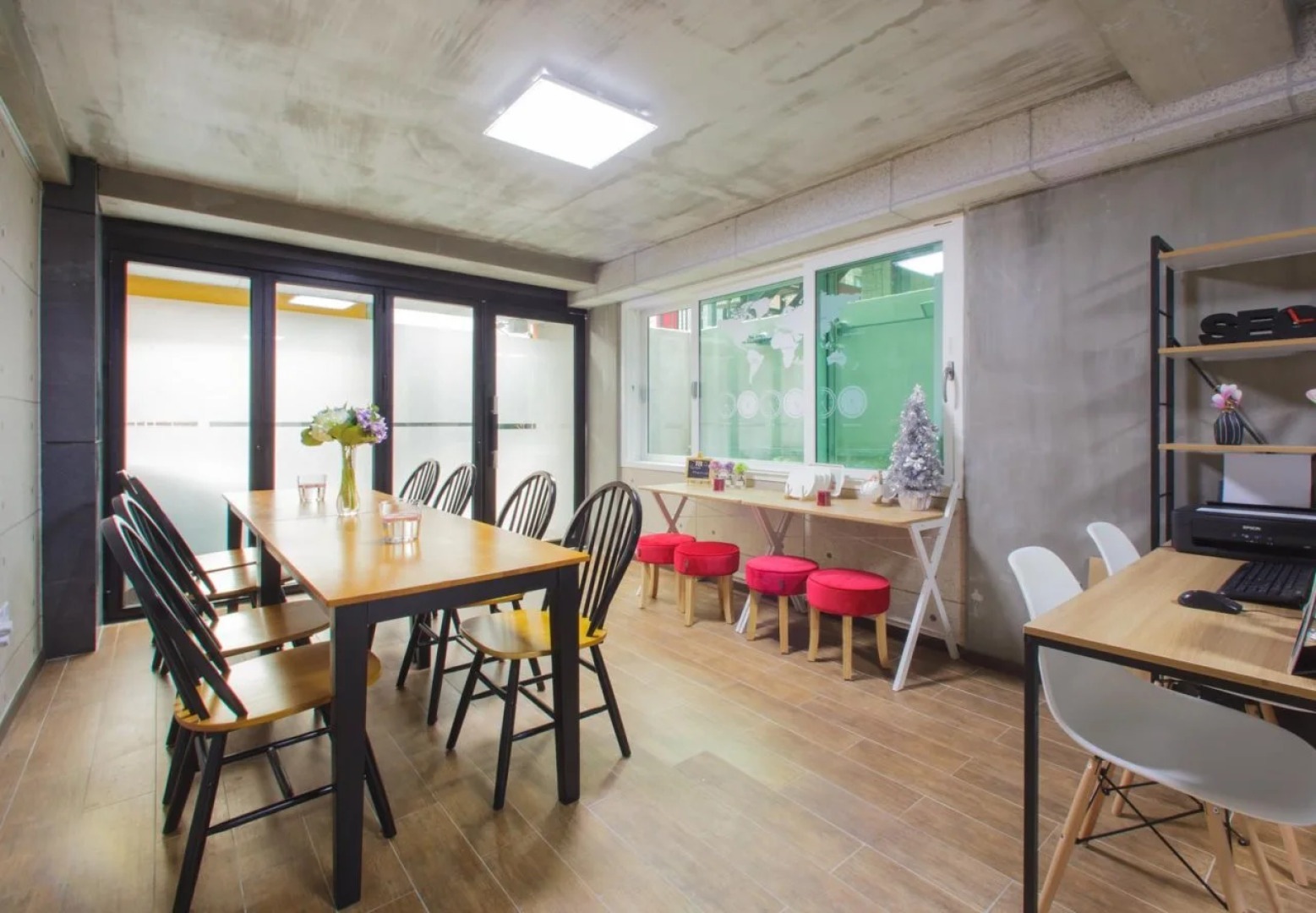 KW Hongdae Line Hostel
