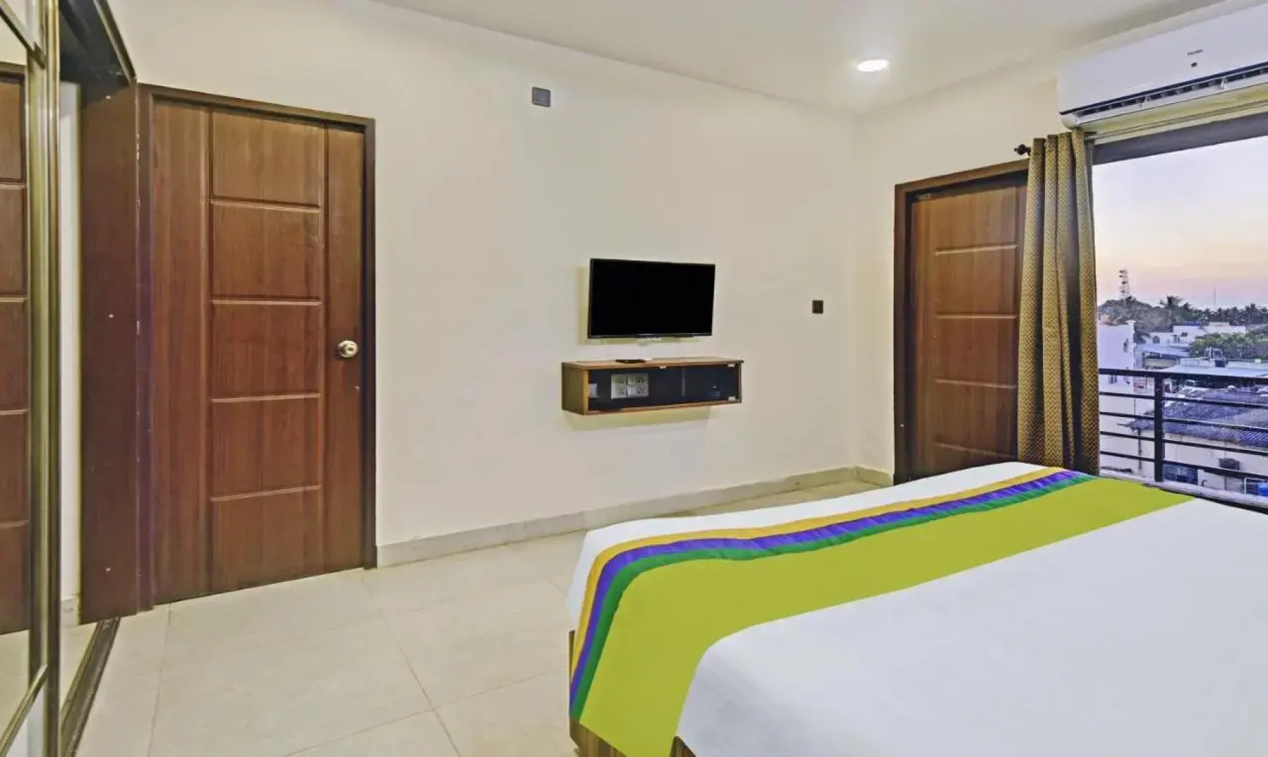 Treebo Kingsbury Fiesta Vellore