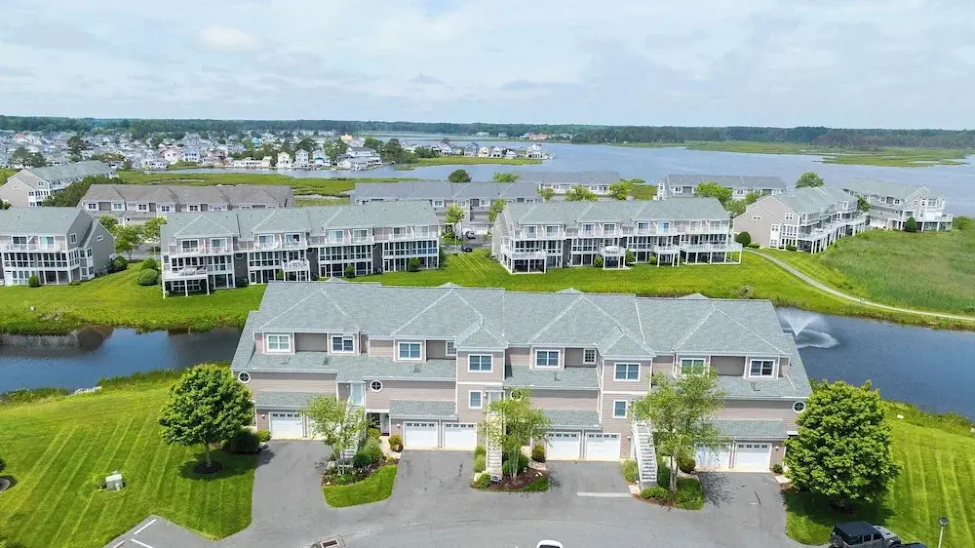 Whale of a Time Waterfront Stay for 10 With Resort-style Amenities