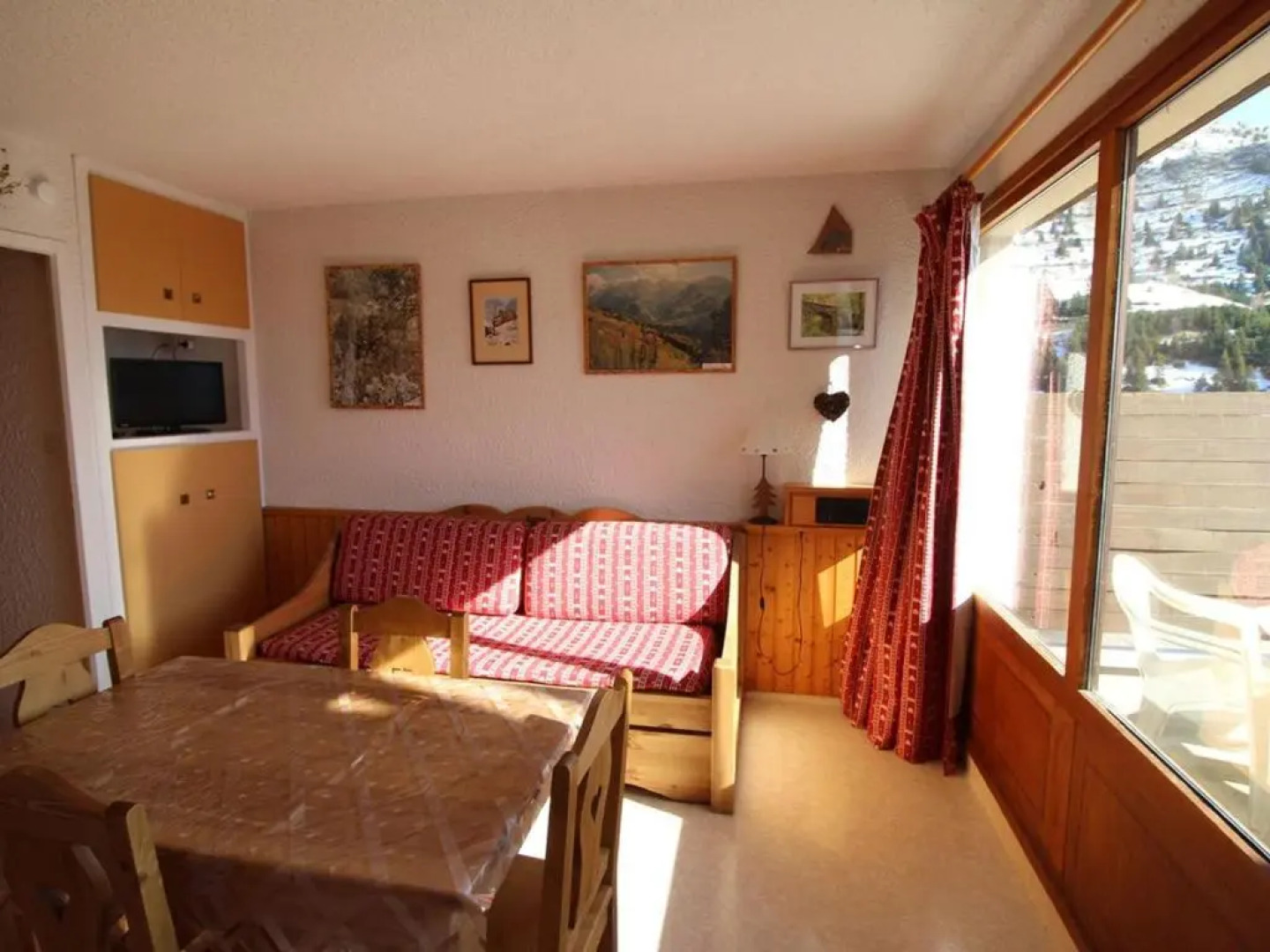 Appartement Auris, 1 pièce, 4 personnes - FR-1-297-25