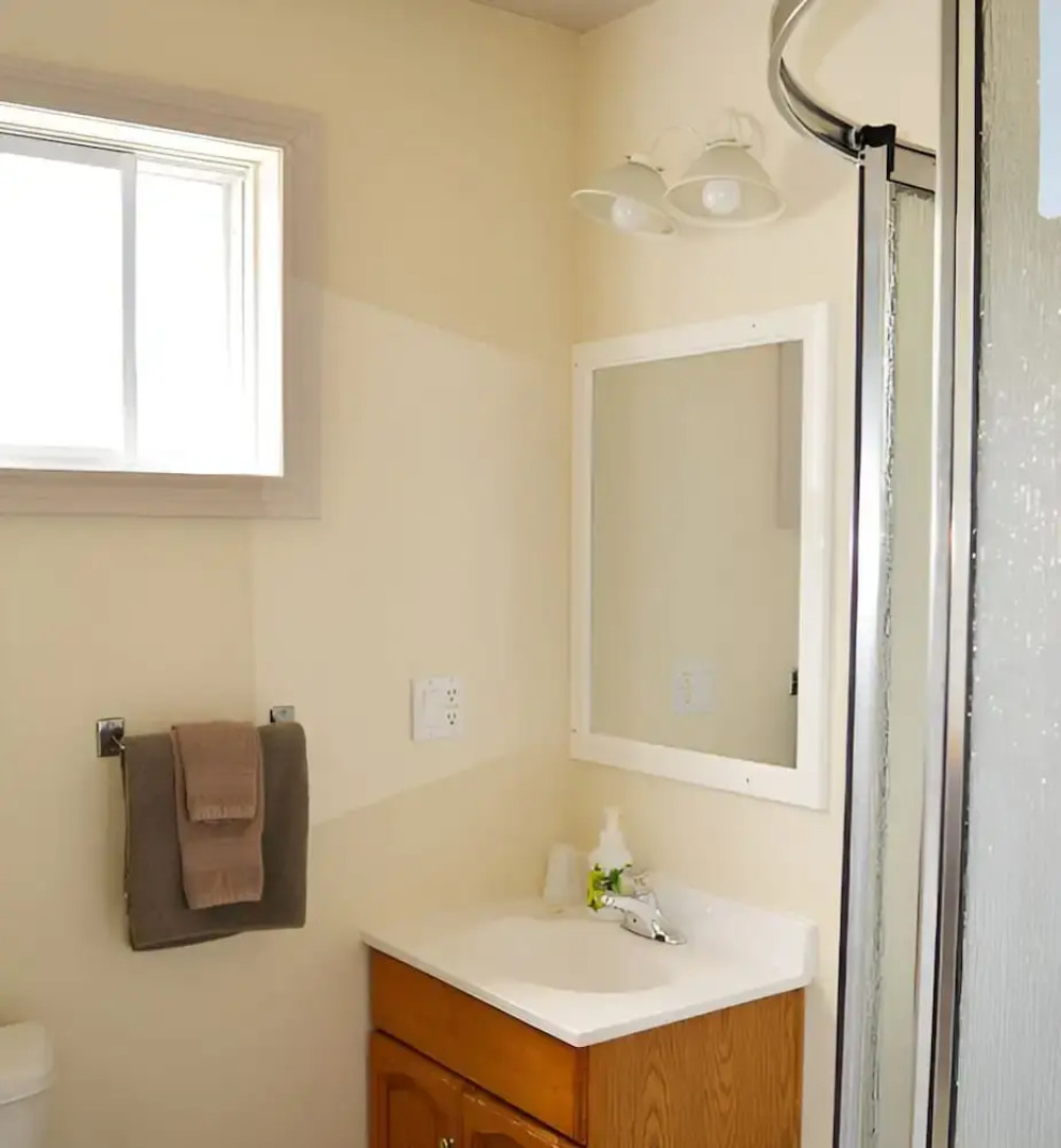 Lions Head Beach Motel & Cottages