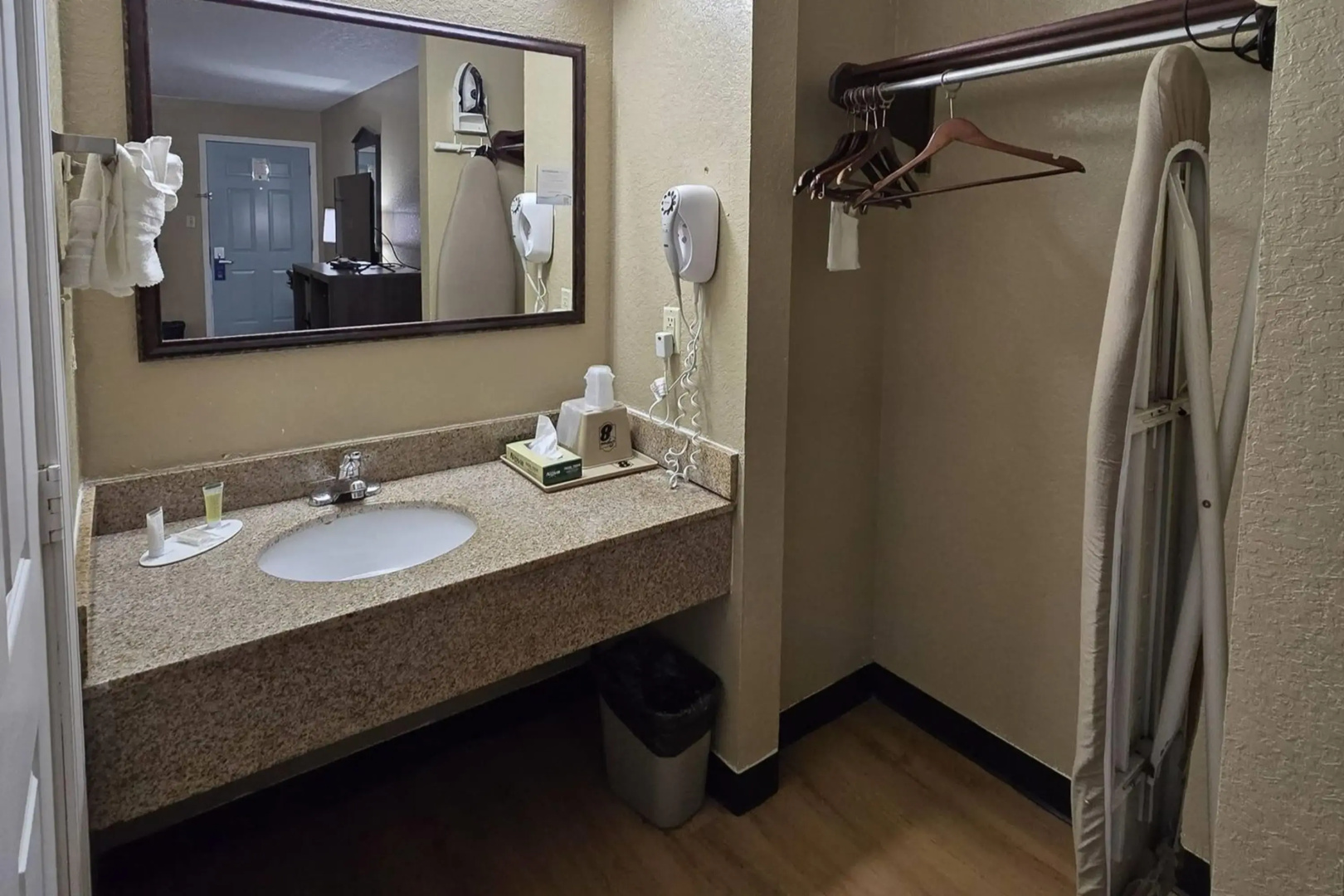 Super 8 by Wyndham Arkadelphia Caddo Valley Area