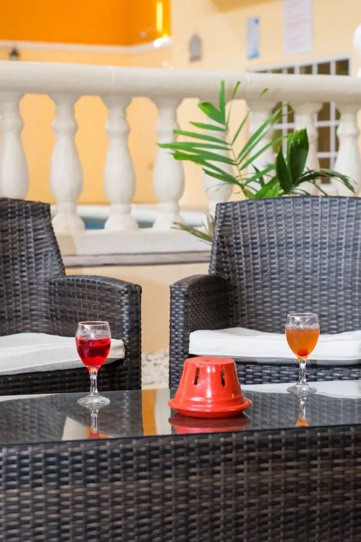 Beverly's Oasis Suites