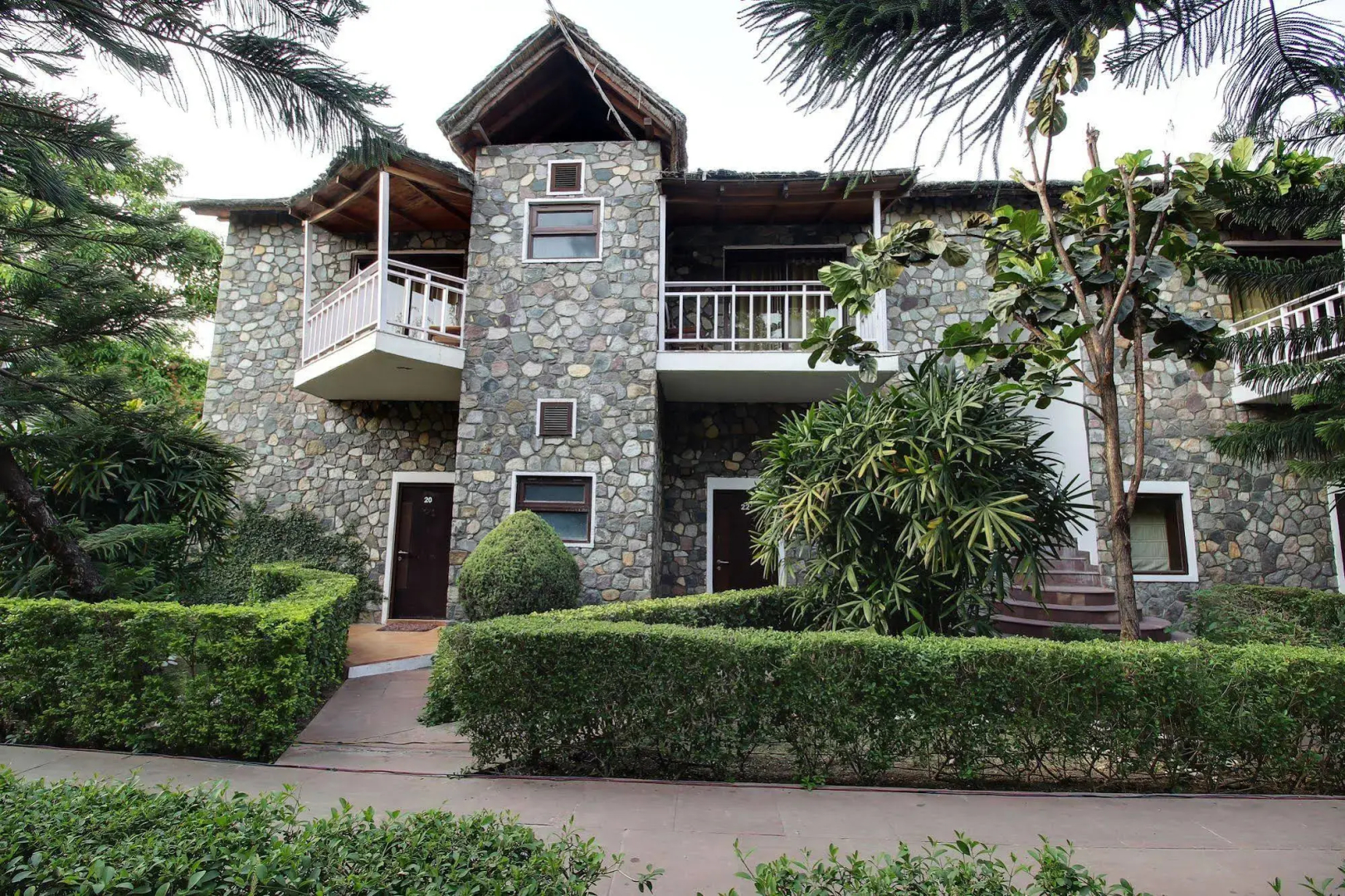 Wood castle Spa & Resort