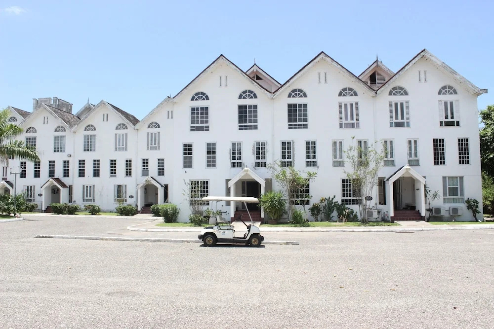 Seacastles Apartments