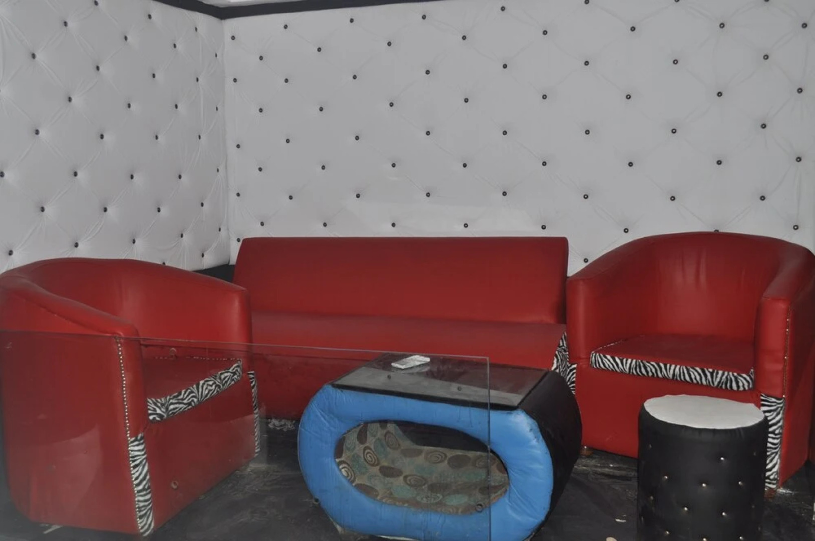 Hotel La Polilla Bar and Restaurant